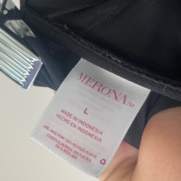 Merona Black White Striped One Piece Halter Bathing Suit Women’s Size Large - Picture 4 of 5